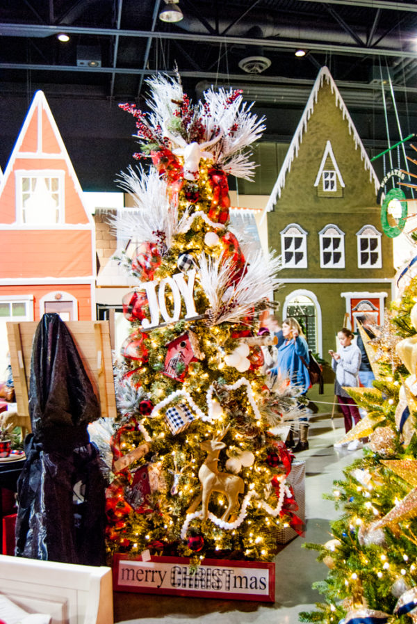 Christmas Tree Decorating IdeasJubilee of Trees 2017 The Everything Housewife