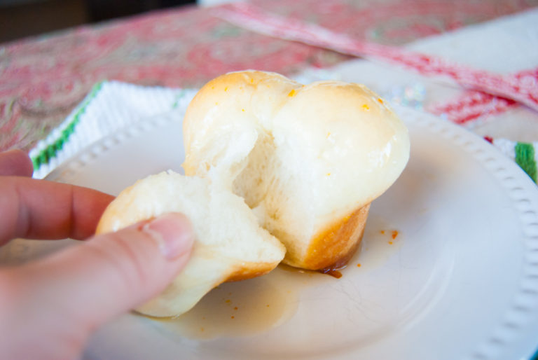 Orange Glazed Dinner Rolls The Everything Housewife