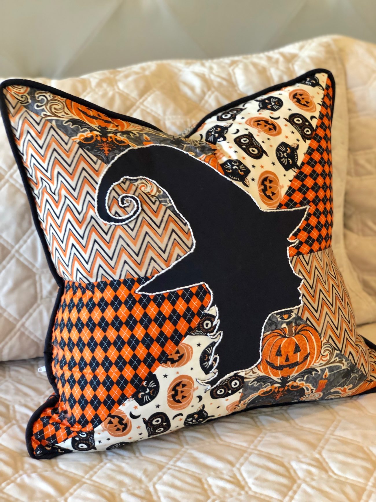 HIS and HER HALLOWEEN VINTAGE PILLOWS The Everything Housewife